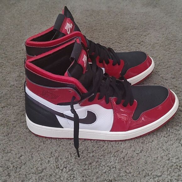Jordan 1 High Zoom Comfort "Chicago " CT0979 610 Sz 11 Womens - Picture 5 of 8